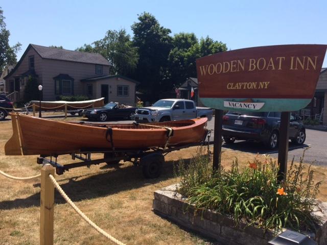 Wooden Boat Inn Clayton Exteriér fotografie